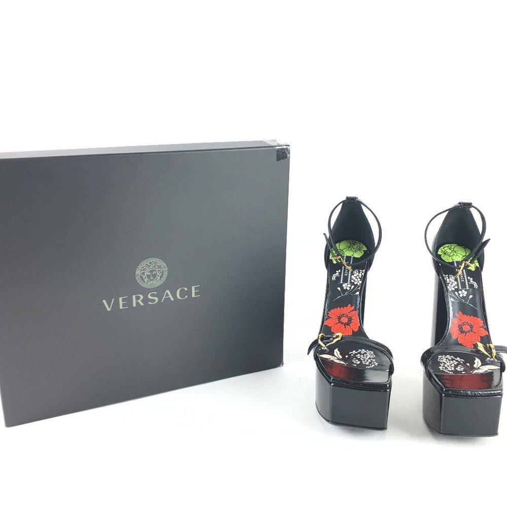 Versace Platform Block Heels SZ 37(US 7)
